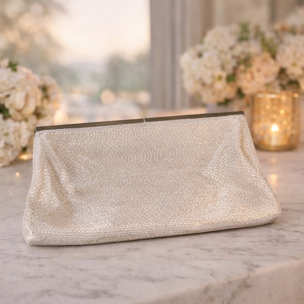 Vintage‎ Delill White Cream Seed Beaded Handmade Purse Clutch Bag, Made In Japan